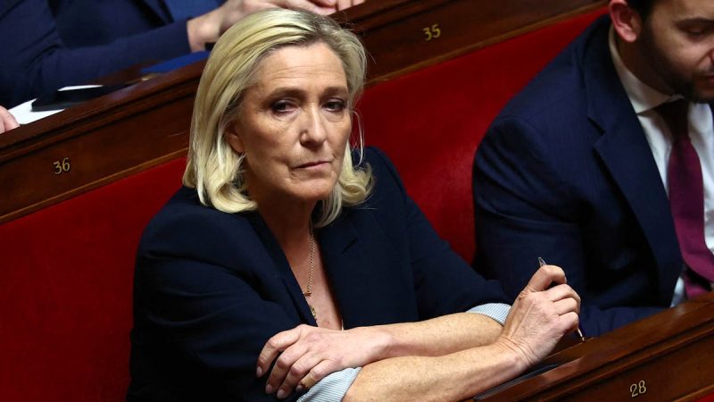 Affaire des assistants parlementaires : le procès en appel de Marine Le Pen programmé pour début 2026