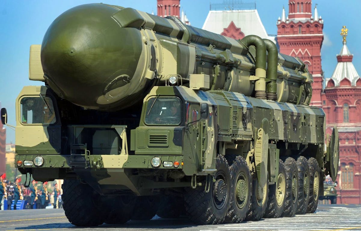 Poutine propose un sursis d’un an sur le traité New START, sous conditions