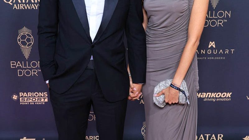 Yann Sommer et sa femme Alina en rare apparition à Paris lors de la remise du Trophée Yachine