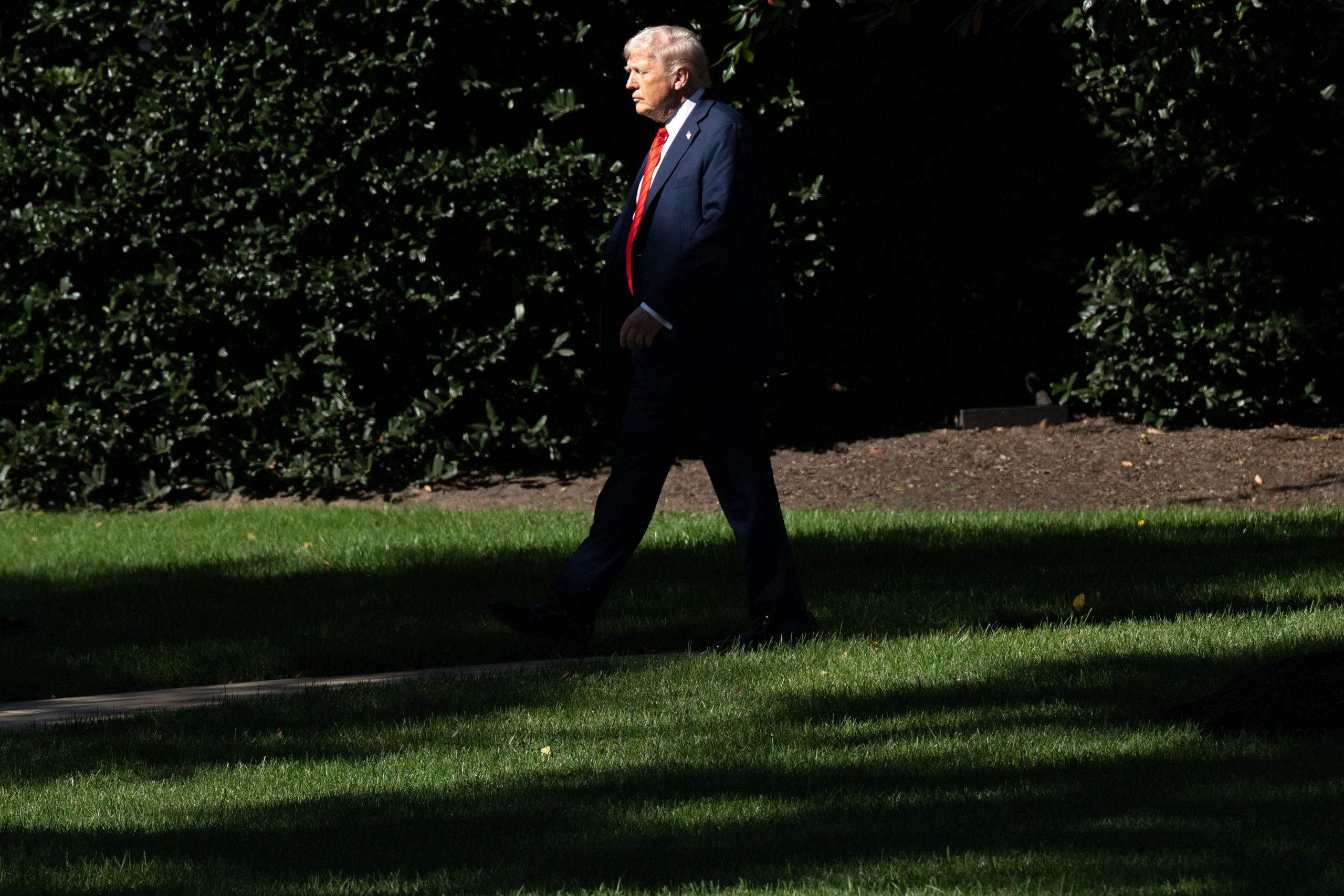 Maeva Ghennam condamnée à un an de prison avec sursis pour pratiques trompeuses, Paris