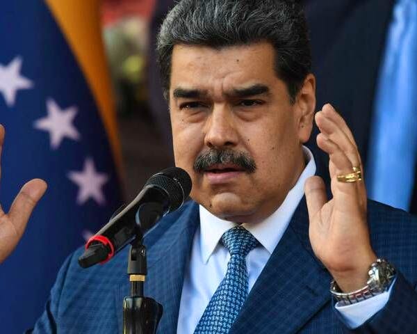 Venezuela: Maduro affirme avoir finalisé le plan de défense face aux menaces américaines après des exercices dans quatre États