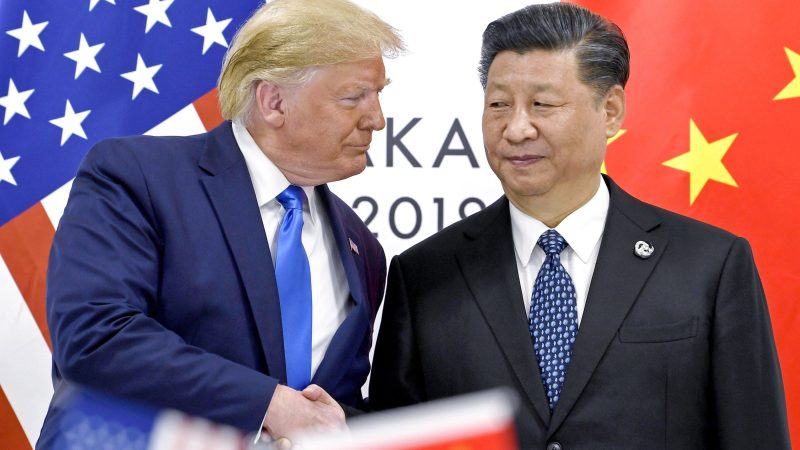 Trump prévoit une rencontre avec Xi Jinping en Corée du Sud à l’APEC et panorama des enjeux économiques mondiaux