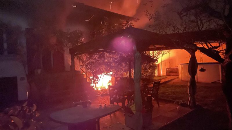 Incendie nocturne à Misery : les occupants évacuent leur villa et seront relogés