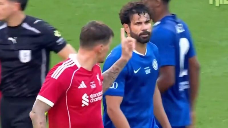 Football: Diego Costa en action lors d’un match caritatif entre légendes de Chelsea et Liverpool