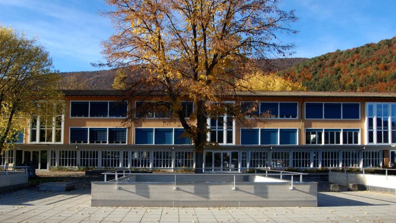 Agression au cutter à l’école secondaire de Moutier liée au harcèlement scolaire