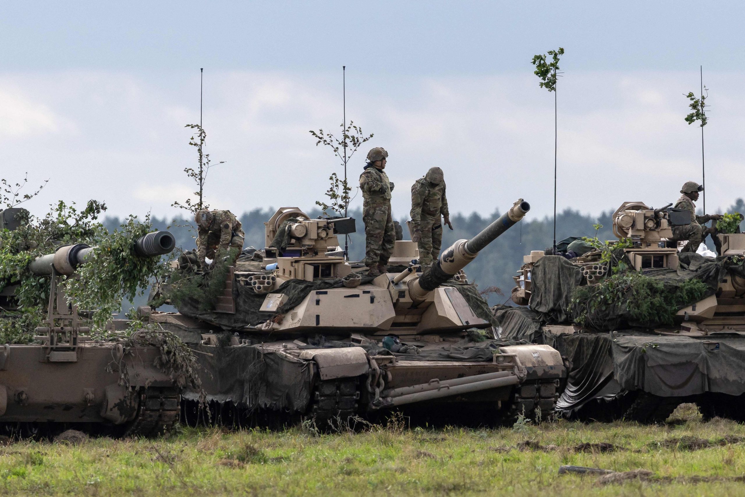 Mercedes prolonge George Russell et Andrea Kimi Antonelli jusqu’en 2026, le duo de Flèches d’Argent reste en Formule 1