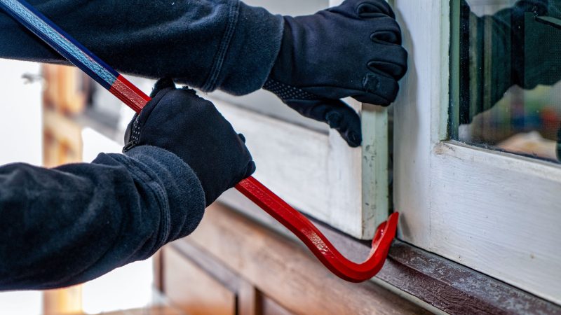 Paiement des soldats malgré le shutdown: contexte budgétaire et répercussions économiques internationales