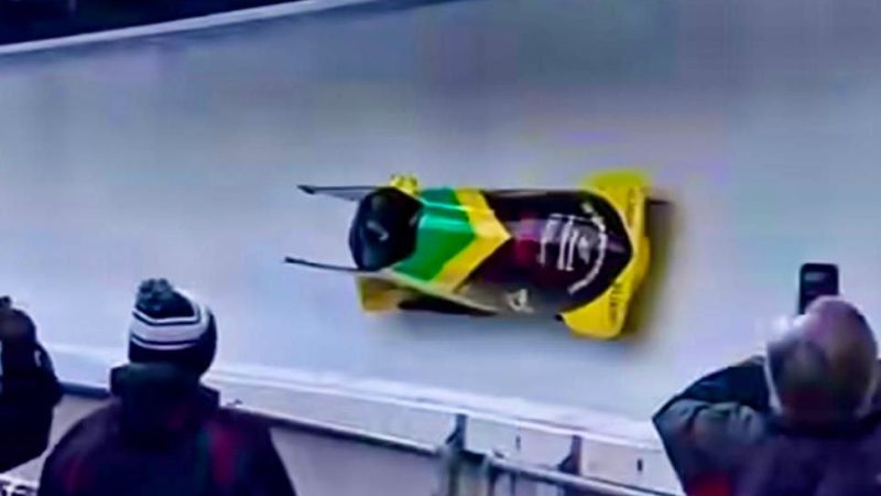 T-shirt controversé avec symbole nazi à Lausanne : enquête pour discrimination en Suisse