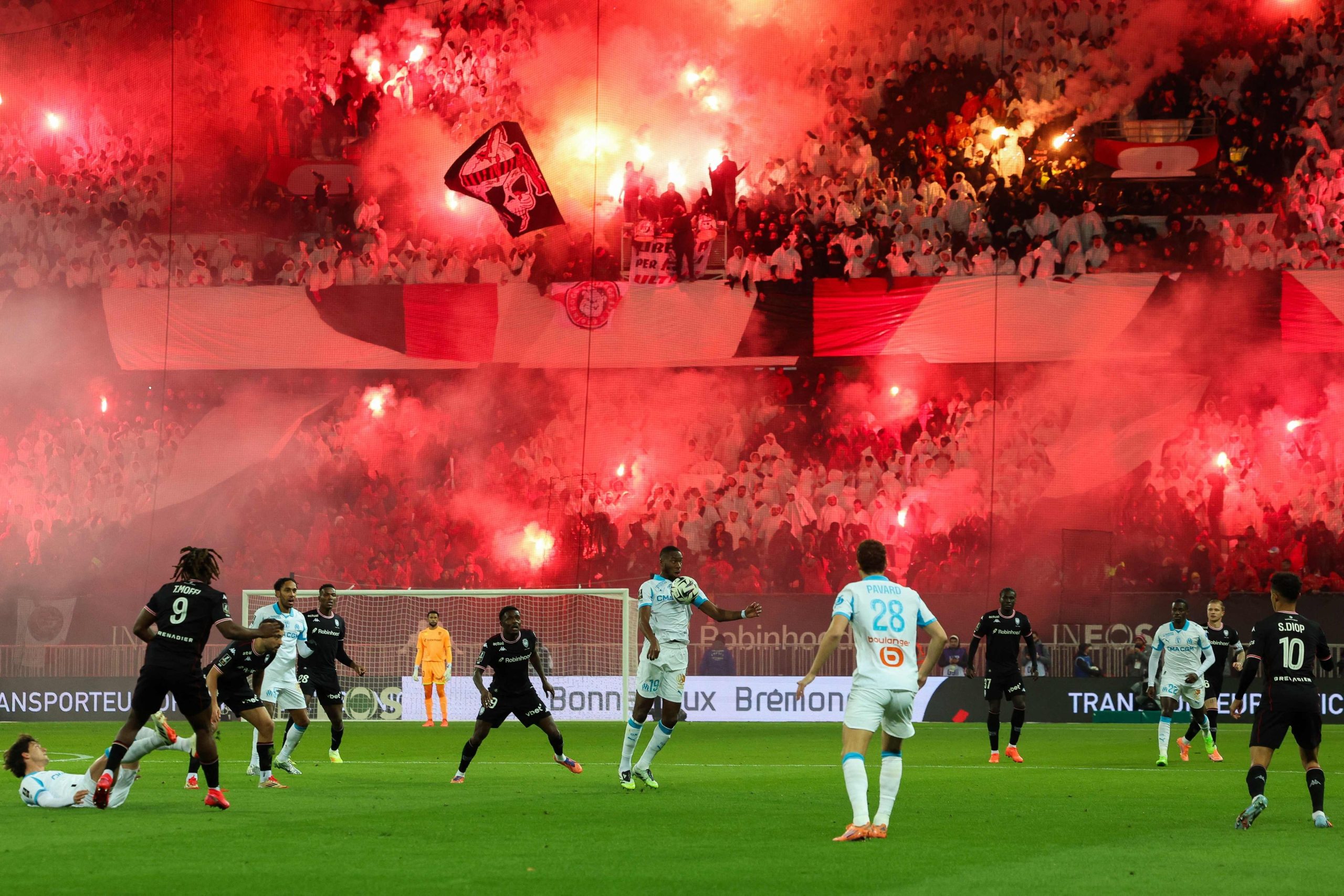 Pras Michel des Fugees condamné à 14 ans de prison pour le financement illégal de la campagne Obama (2012)