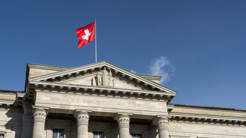 Alerte à la bombe et interruption du direct sur BFMTV : reprise des programmes après vérifications