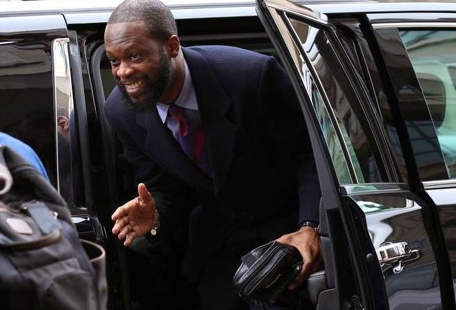 Lara Gut-Behrami doit patienter jusqu’à dimanche pour une consultation médicale en Suisse