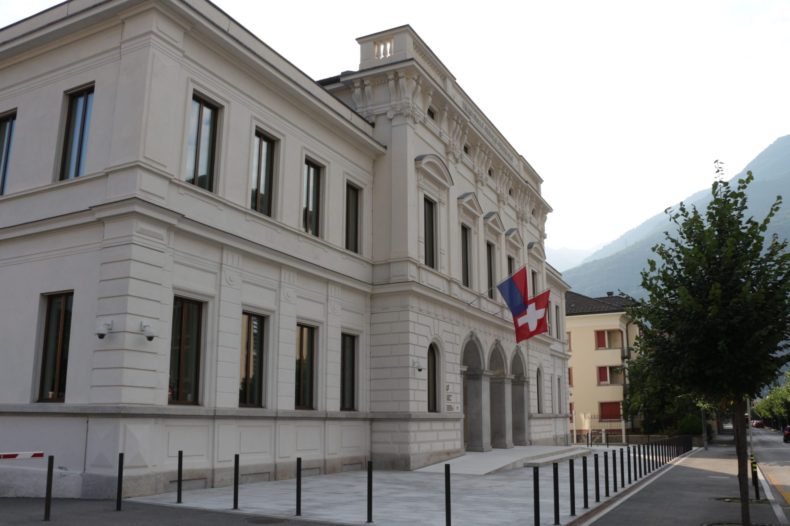 Procès antiterroriste à Bellinzone : deux Genevois jugés pour soutien à une organisation islamiste